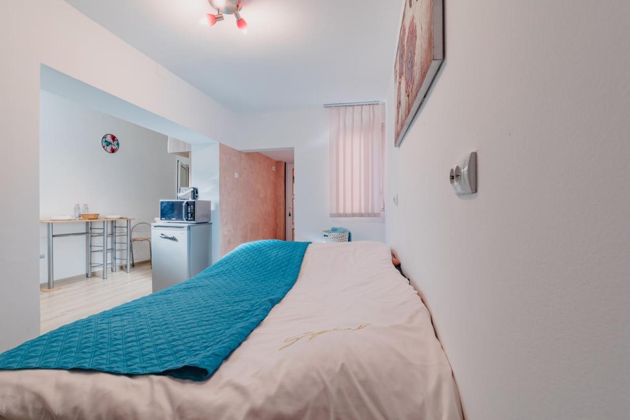 Old Town Studio Appartement Braşov Buitenkant foto