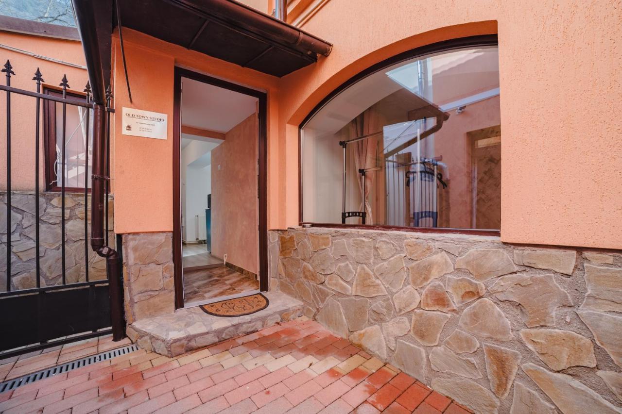 Old Town Studio Appartement Braşov Buitenkant foto